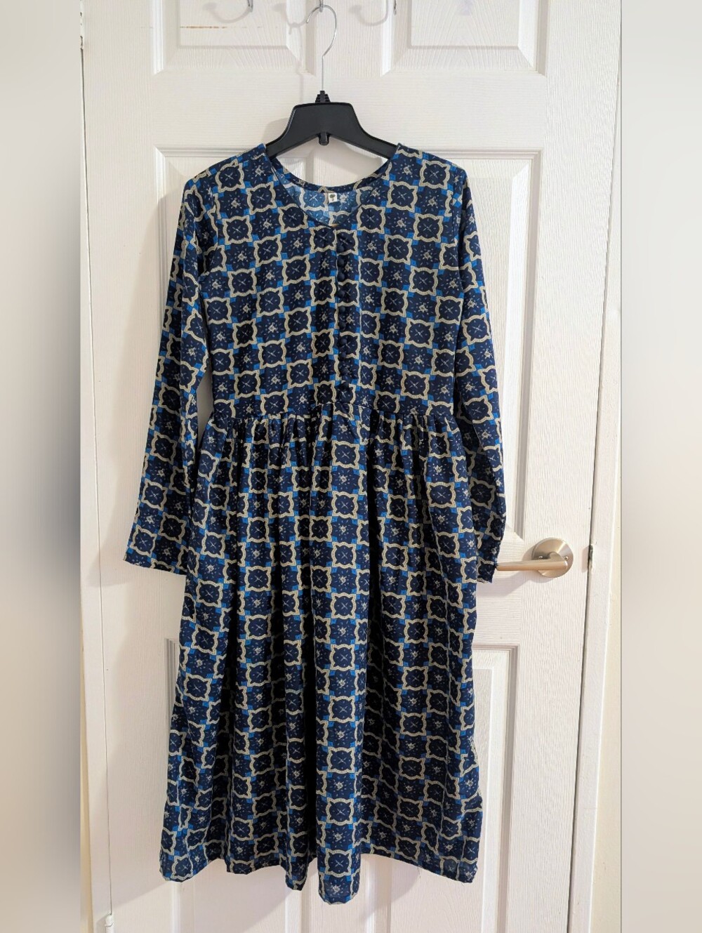 NWT Blue Floral Patterned Long Sleeve Boho Chic Midi Dress Organic Material - S